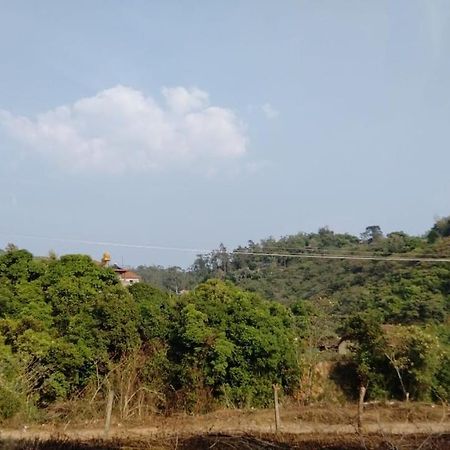 Snowdrop Inn Coorg Madikeri Exteriér fotografie