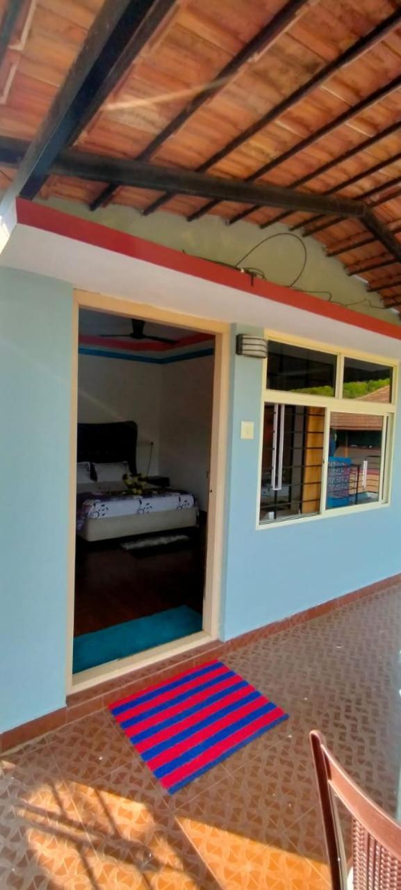 Snowdrop Inn Coorg Madikeri Exteriér fotografie